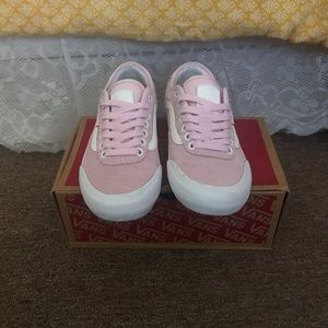 Vans Chima Pro 2 (Spitfire) Pink Size: M 4 W 5.5